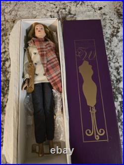 Tyler Wentworth ENGLAND EXCURSION DISPLAY DOLL16 Tonner 2002 Outfit & Doll