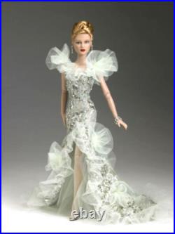 Tyler Wentworth HOLIDAY MINT ASHLEIGH Collector Doll by TONNER NRFB + Shipper Tyler Wentworth HOLIDAY MINT ASHLEIGH Collector Doll by TONNER NRFB + Shipper