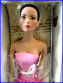 Details about   Tonner Tyler 16" NUDE METRO DOLLS GOTHIC ROMANCE FASHION Doll W/ Box Stand LE 