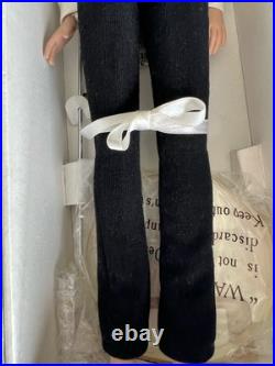 Tyler Wentworth Signature Tonner Fashion Doll AR Blonde TW0304 Tyler Wentworth Signature Tonner Fashion Doll AR Blonde TW0304