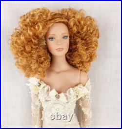 Tyler Wentworth Signed Robert Tonner Doll Serenity COA Ivory Lace Beaded Dress Tyler Wentworth Signed Robert Tonner Doll Serenity COA Ivory Lace Beaded Dress