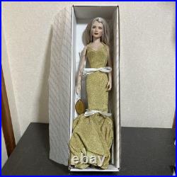 Tyler Wentworth Tonner Doll Gold Stand Earrings Necklace Box Rare Figure Japan