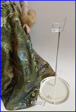 VTG 2004 Robert Tonner Tyler Wentworth Anniversary Gala TW1401 with Stand BEAUTY