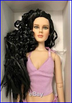 Very Rare New Rose Basic-raven from the Tonner Cami and Jon collection NRFB