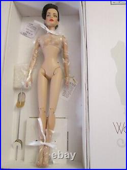 Wild Garden Sydney Nude Tonner Doll 2010 Tyler BW Body 150 Made Box Stand