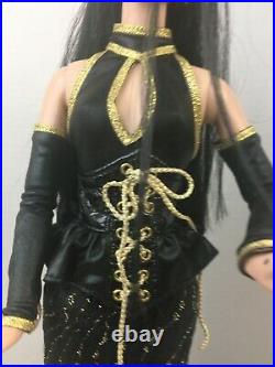 Wolfsbane Sister Dreary gothic black fully Dress Doll Sydney Tyler Tonner
